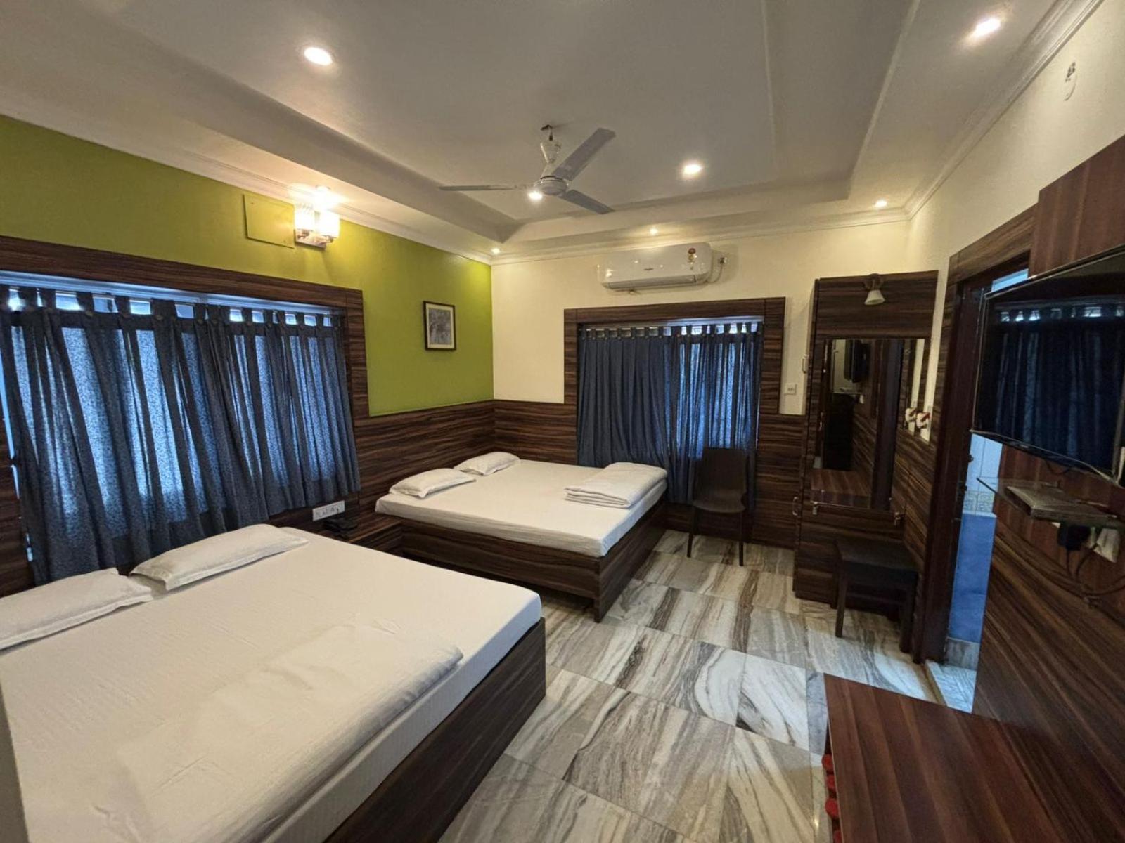 כלכותה Om Sai Villa Guesthouse מראה חיצוני תמונה